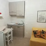 Dimora Della Nonna Affittacamere Mola di Bari